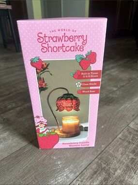 NWT Strawberry Shortcake Pink Strawberry Candle Warmer Lamp -
